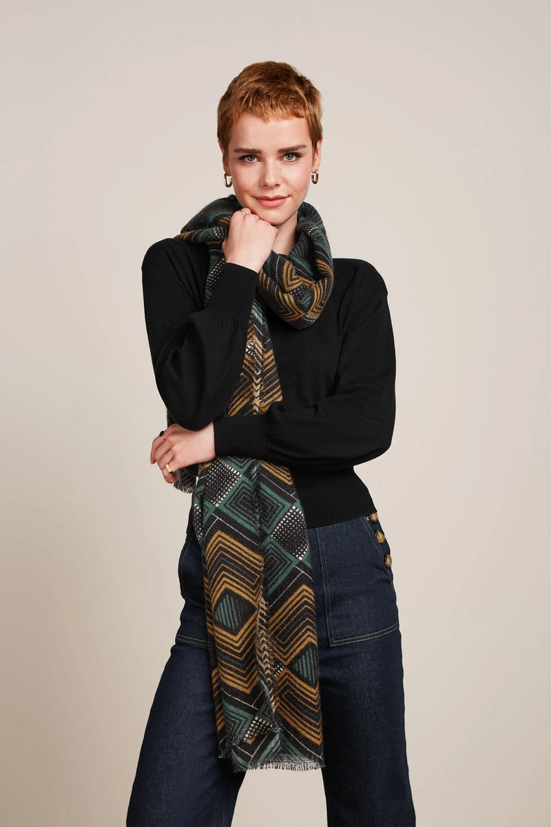 MAGUIE SCARF