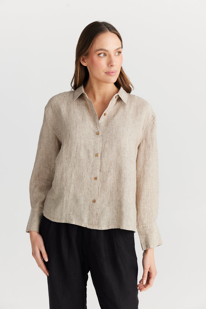 Vivid Dark Long-Sleeve Top (white)