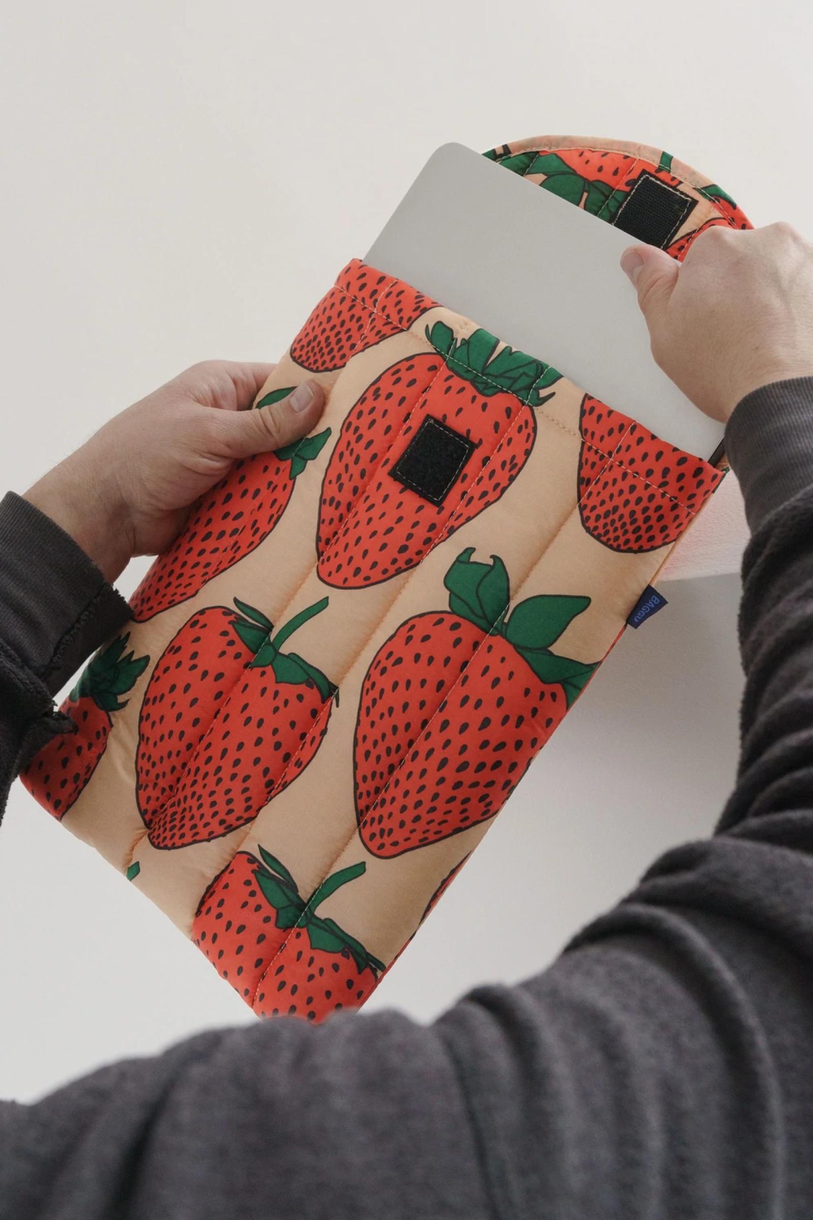 Baggu Puffy Laptop Sleeve 13